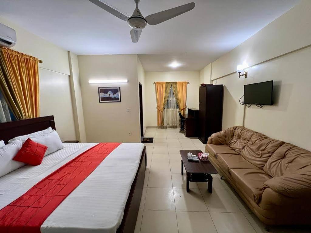 Hotel Rooms Dha Karachi Eksteriør billede